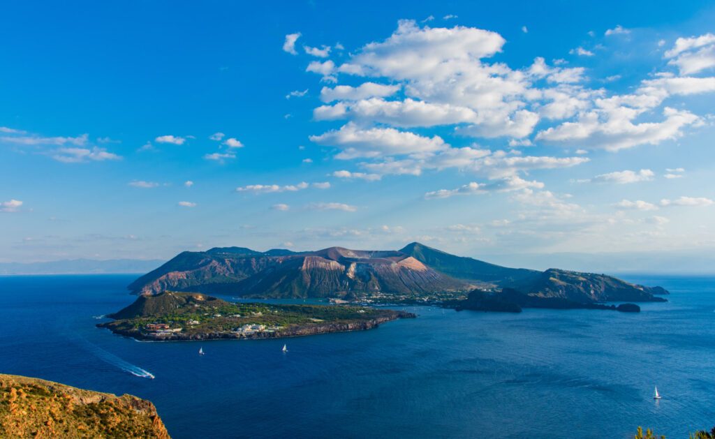 L'île de Vulcano dans les paysages d'Italie