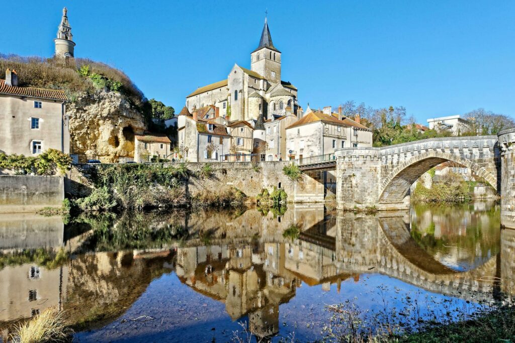 Montmorillon dans les villages autour de Poitiers