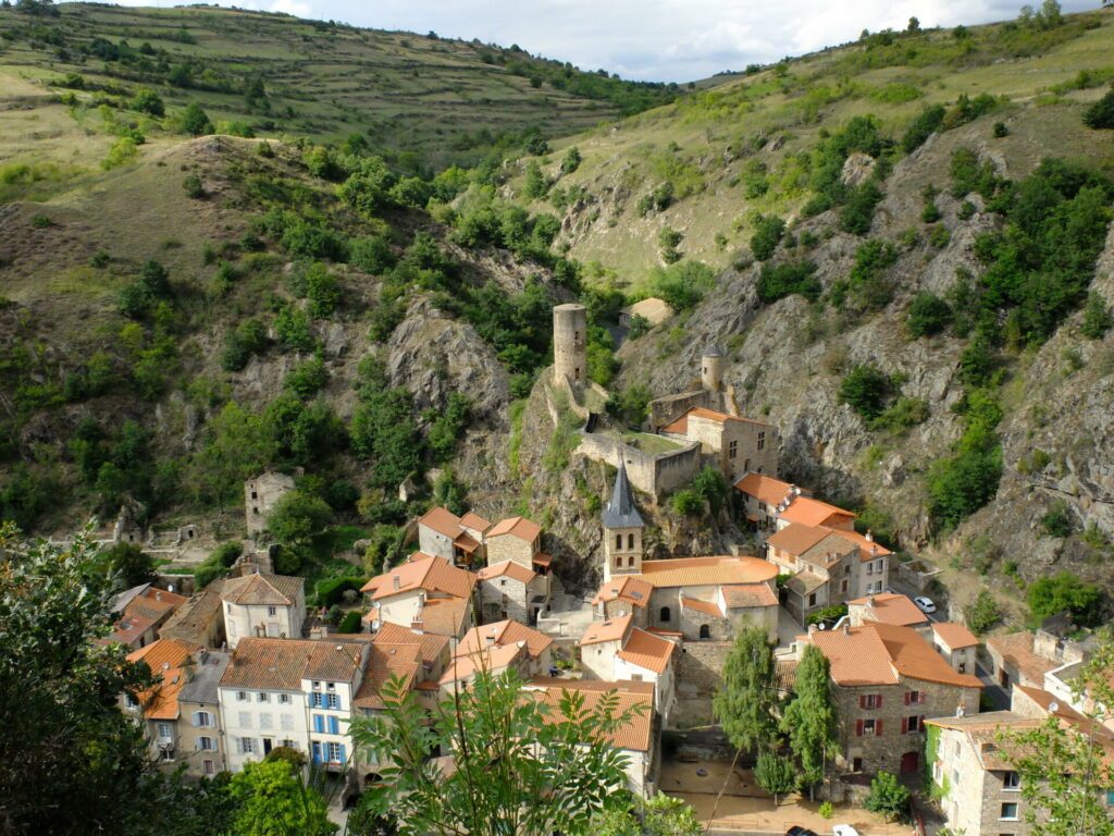 Saint-Floret dans les villages autour de Clermont-Ferrand