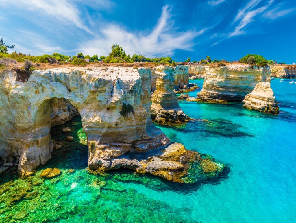 Torre Sant' Andrea dans les paysages d'Italie