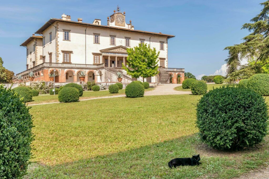 Visiter la Villa Medicea di Poggio a Caiano autour de Florence