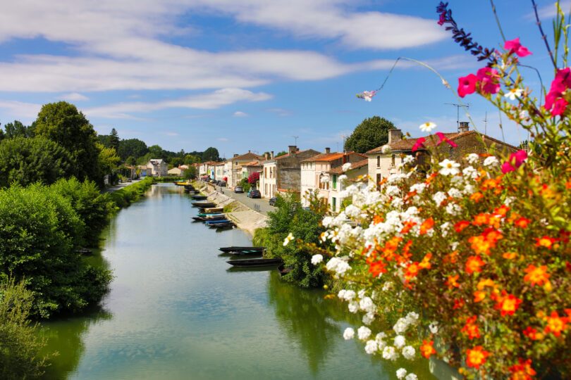 Coulon, village autour de La Rochelle