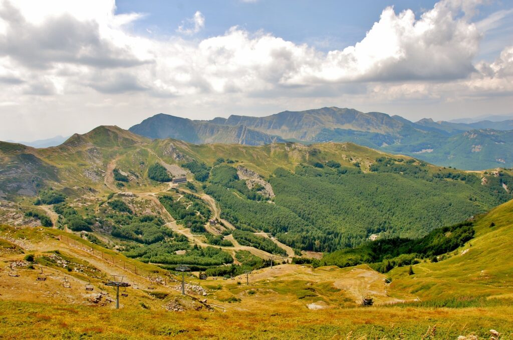 montagna dell'appennino toscano italia località Abetone