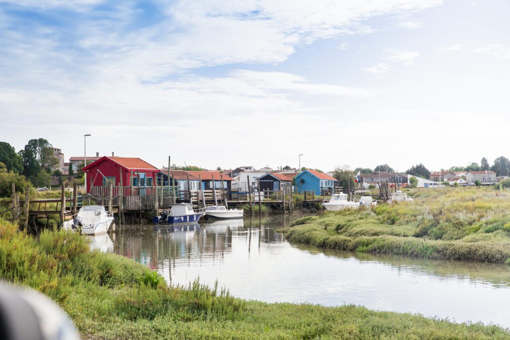 oyster farming in the village of Mornac sur seudre