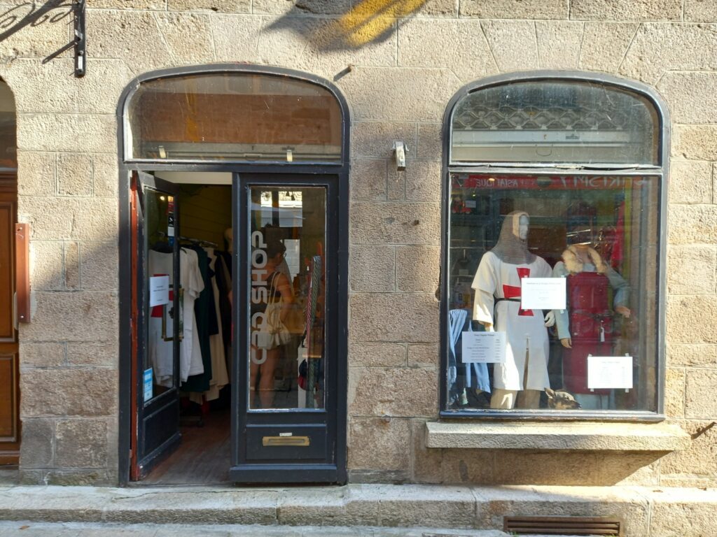 Le magasin d'Antikcostume à faire à Dinard