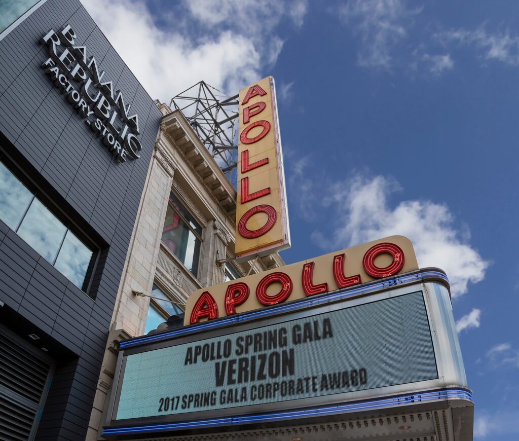 Apollo Theater dans le quartier de Harlem à New York
