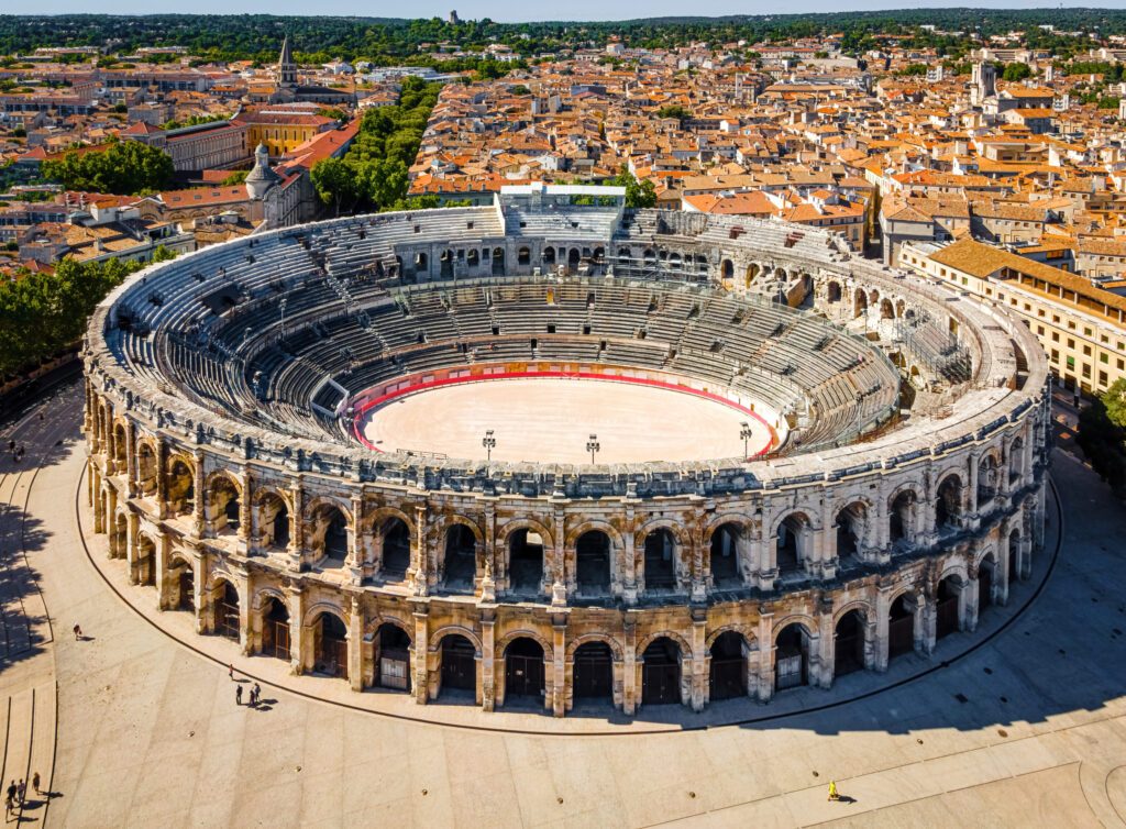 Les arènes de Nîmes autour de la Grande-Motte