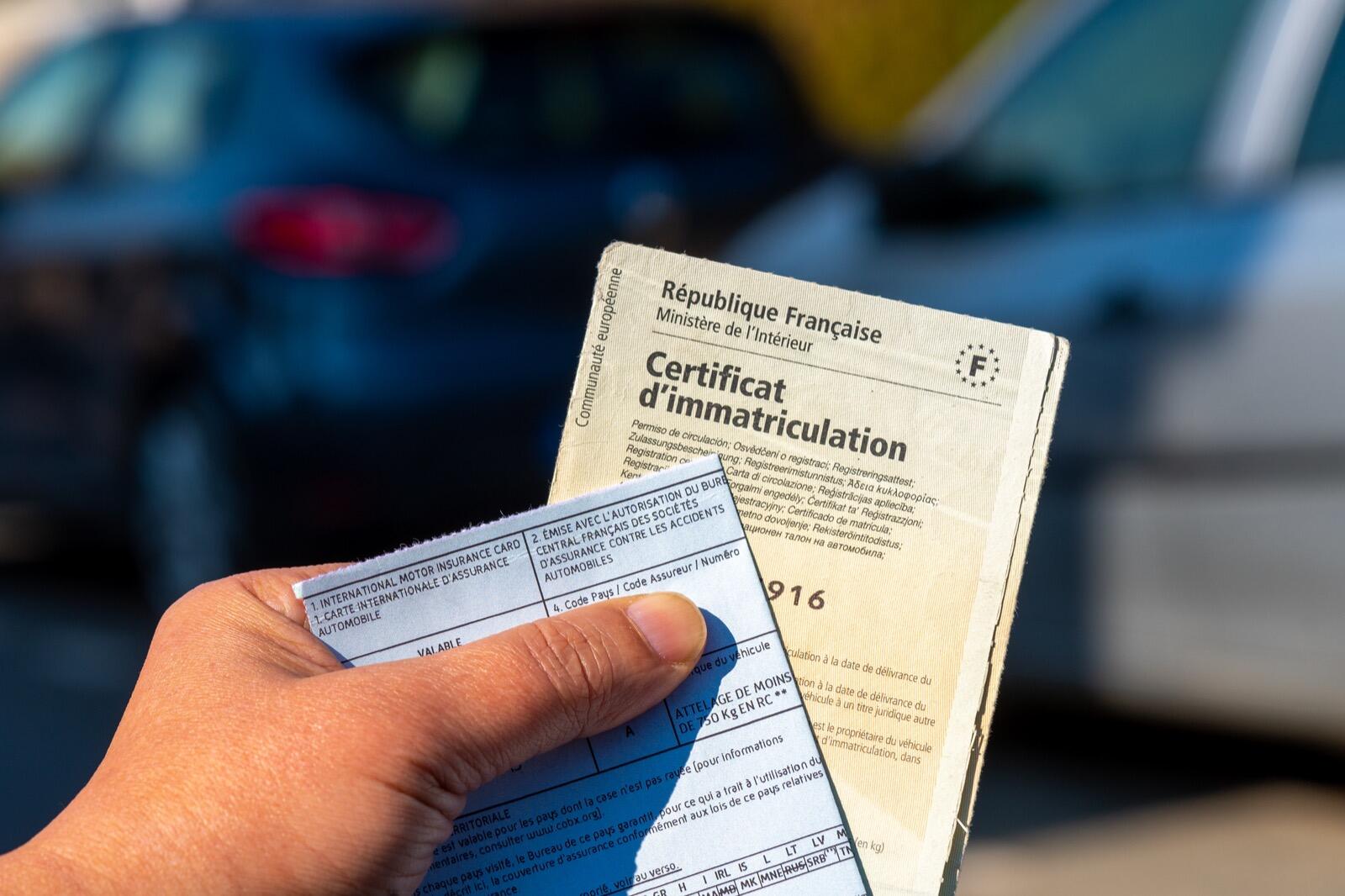 La carte grise, ou certificat d'immatriculation