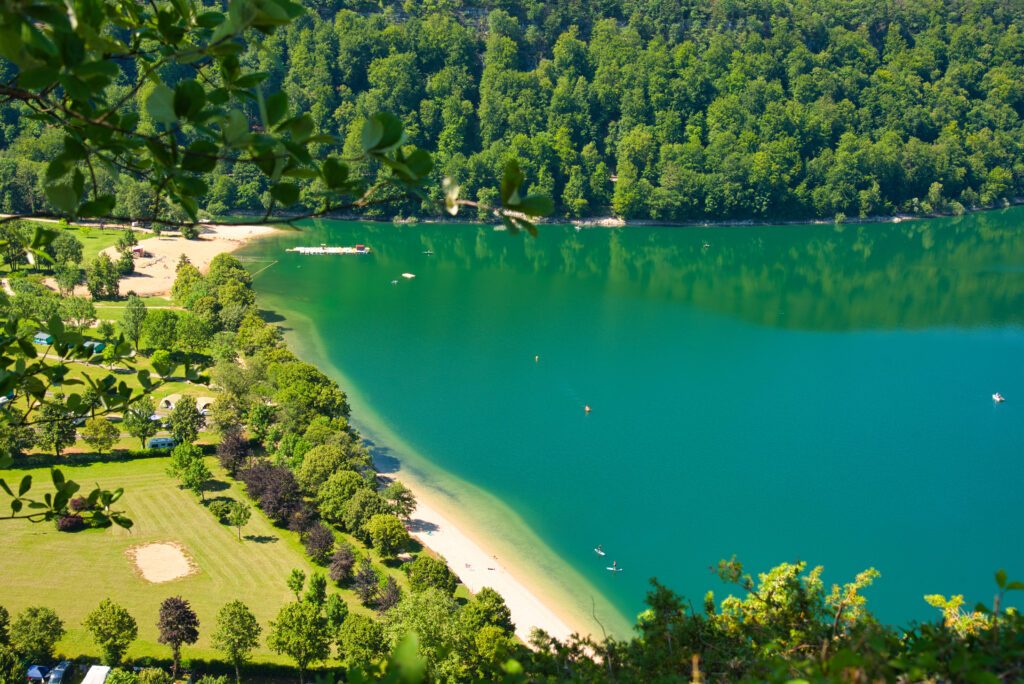 Lac Chalain im französischen Jura