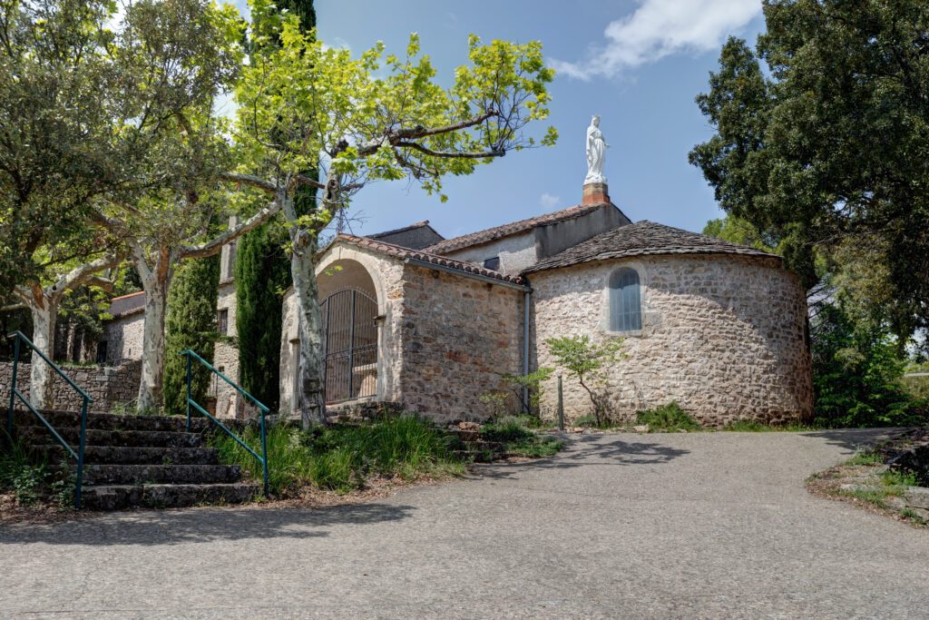 Eglise Notre Dame de Capimont à Lamalou les Bains dans le déprtement de l'Hérault en région Occitanie