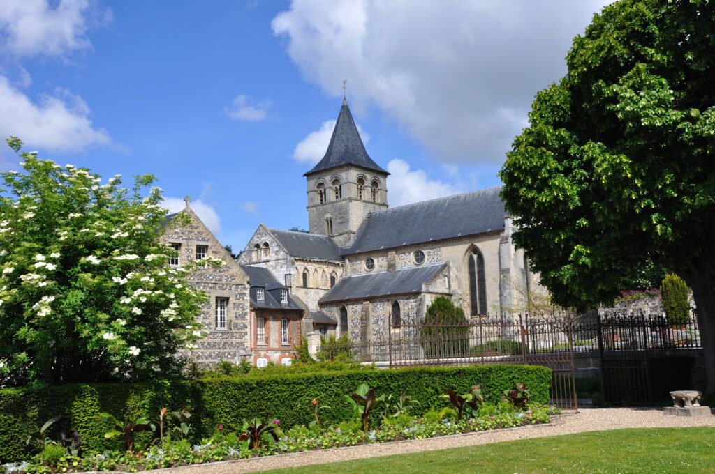 L'Abbaye de Graville sur le circuit de la Porte Océane