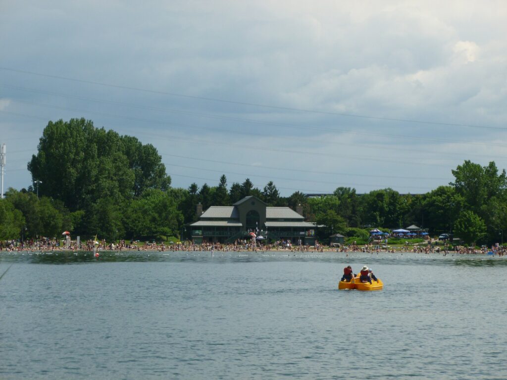 La plage Jean-Doré autour de Montréal