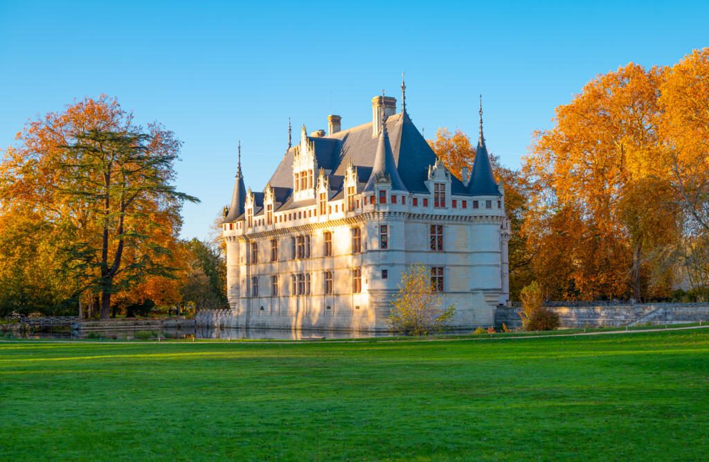 The Loire Valley, castles, landscapes and nature