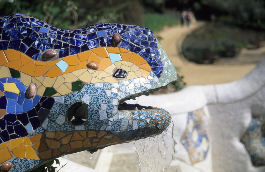 gaudi's lizard fountain