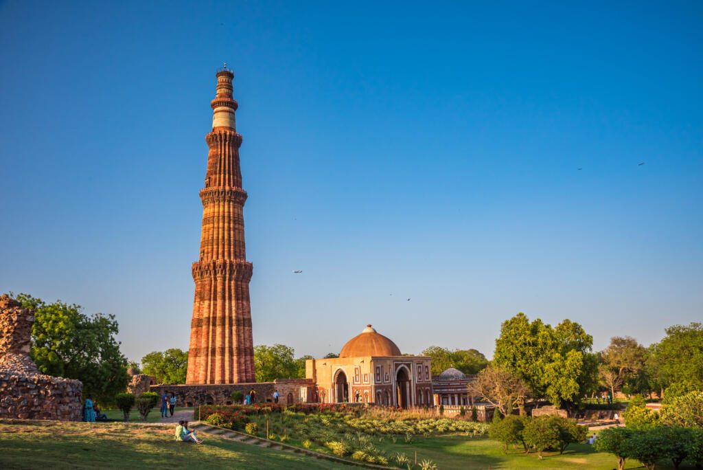 Qutub Minar is a highest minaret in India standing 73 m tall tapering tower of five storeys made of red sandstone and marble established in 1192. It is UNESCO world heritage site at  New Delhi,India