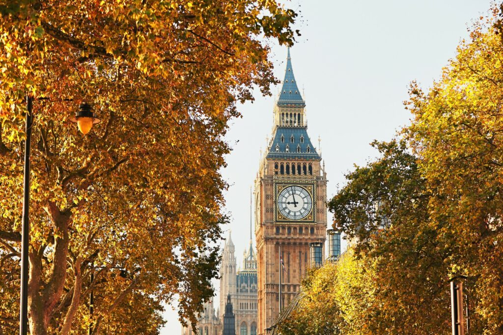 Big Ben in sunny autumn day