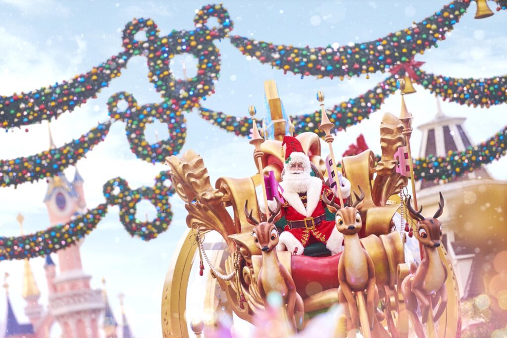 Disneyland Paris Mickey et sa Parade Étincelante de Noël