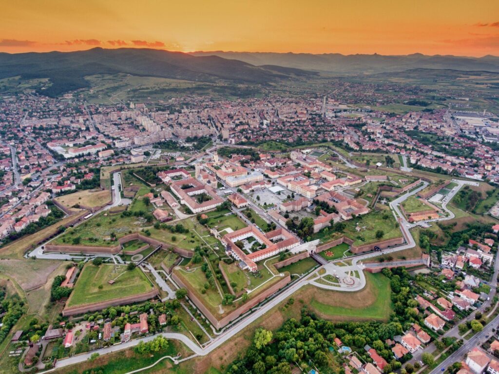 Iulia, la ville en forme d'étoile en roumanie