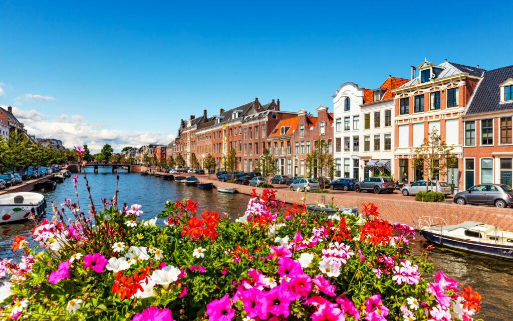 La vieille ville de Haarlem autour d'Amsterdam