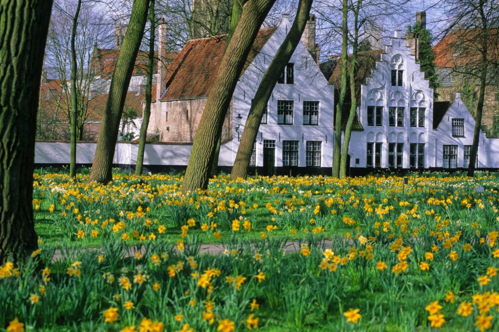 LE BEGUINAGE DE BRUGES