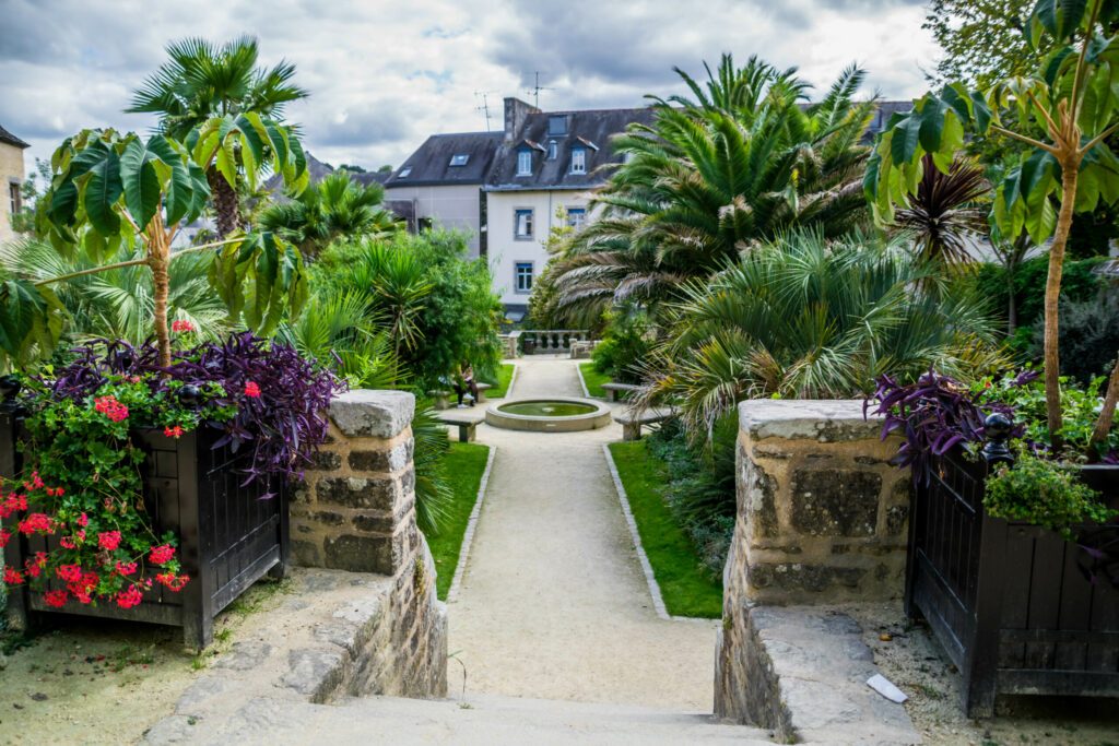 Quimper, jardin de la retraite.