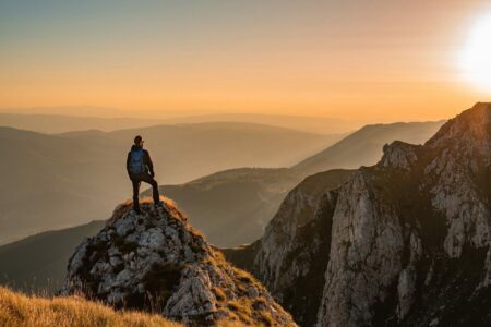 Ascension de montagne : 15 sommets emblématiques pour pratiquer l’alpinisme