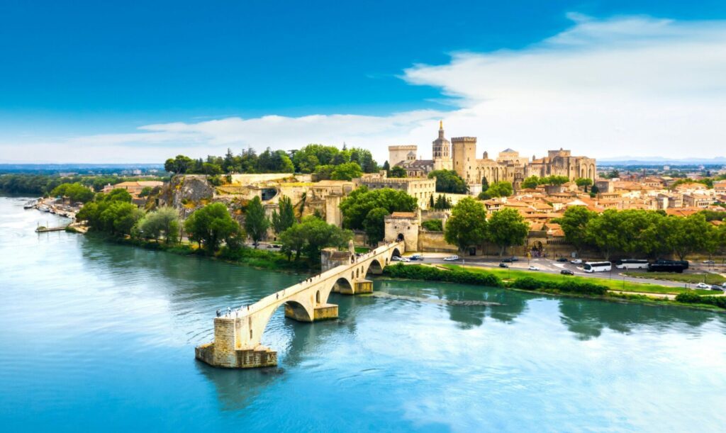 Avignon dans les plus belles villes du Sud de la France