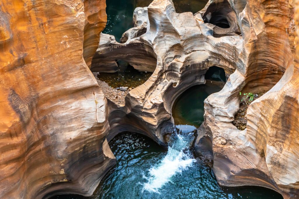 paysage insolite d'afrique du sud : Bourke's Luck