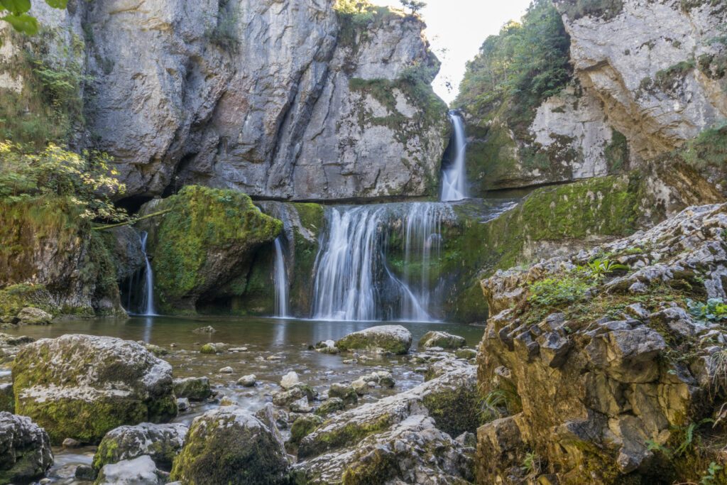 Claude Roy jump or Cascade de la Billaude, Jura