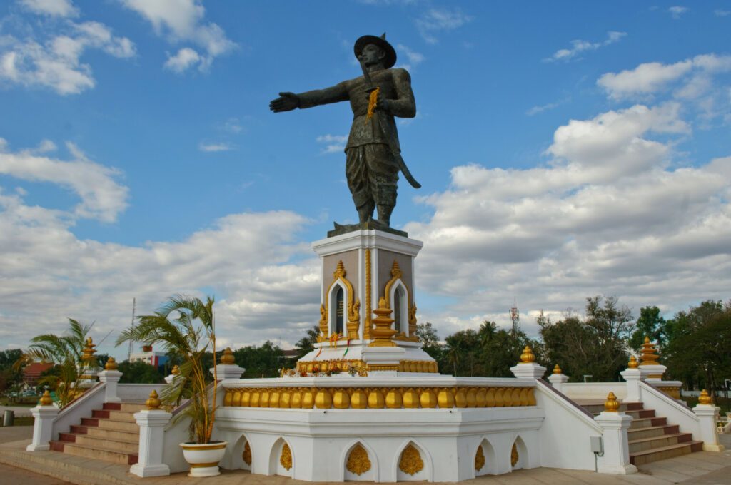 Chao Anouvong statue, vientiane