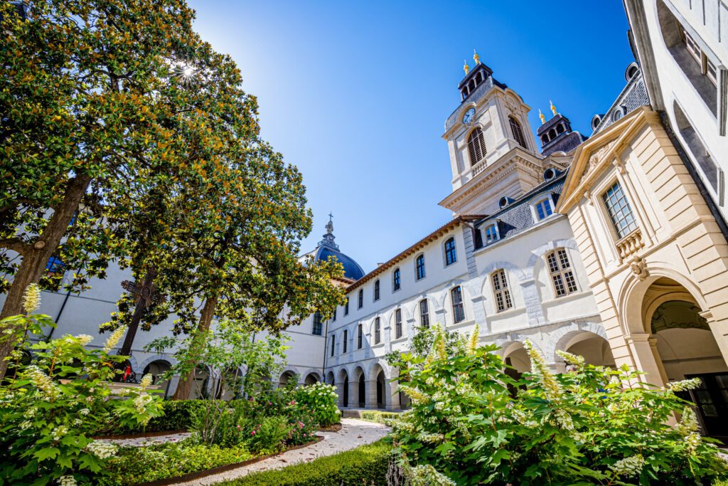 Le Grand Hôtel-Dieu de Lyon