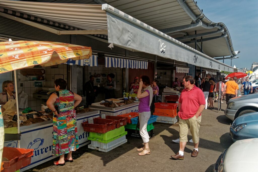 Acheter du poisson frais sur le Quai Gambetta