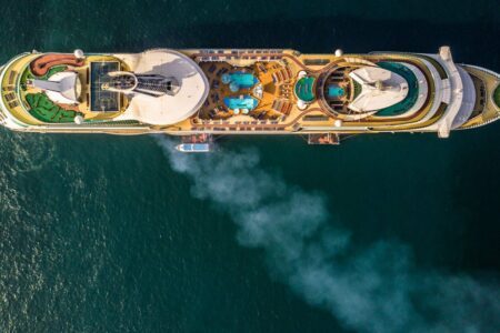Croisière fluviale ou croisière maritime : laquelle privilégier ?