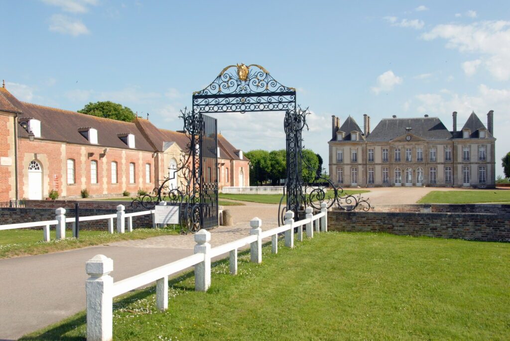 Haras National du Pin, désiré par Louis XIV, édifié par Louis XV, département de l'Orne en Normandie, France