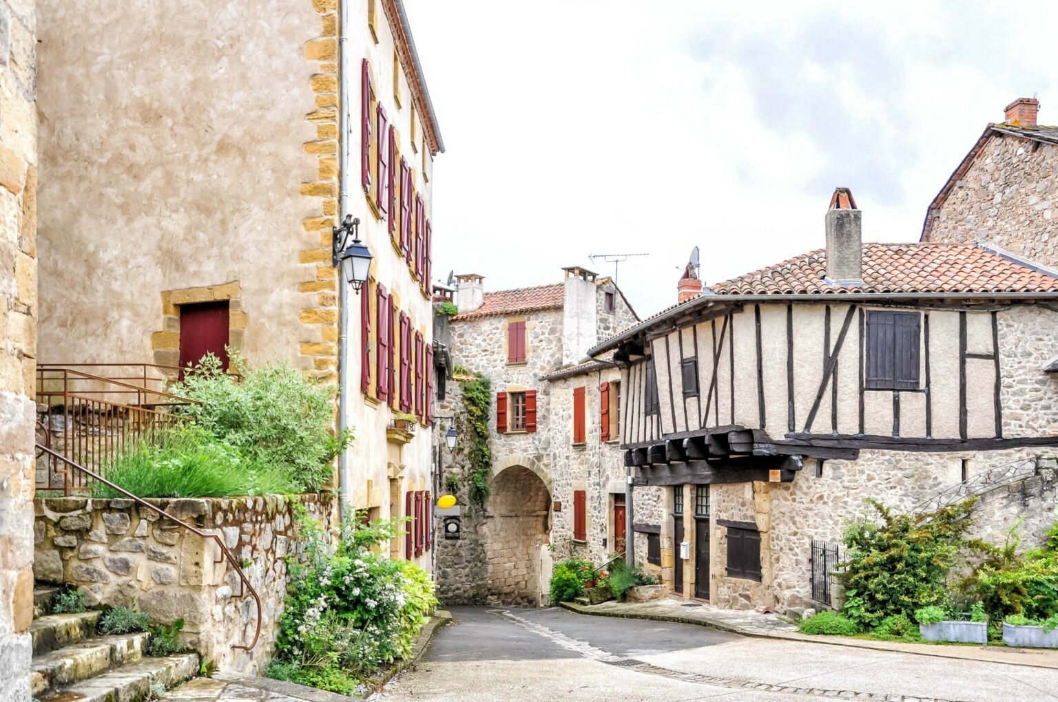 Les 11 plus beaux villages de l’Aubrac à découvrir
