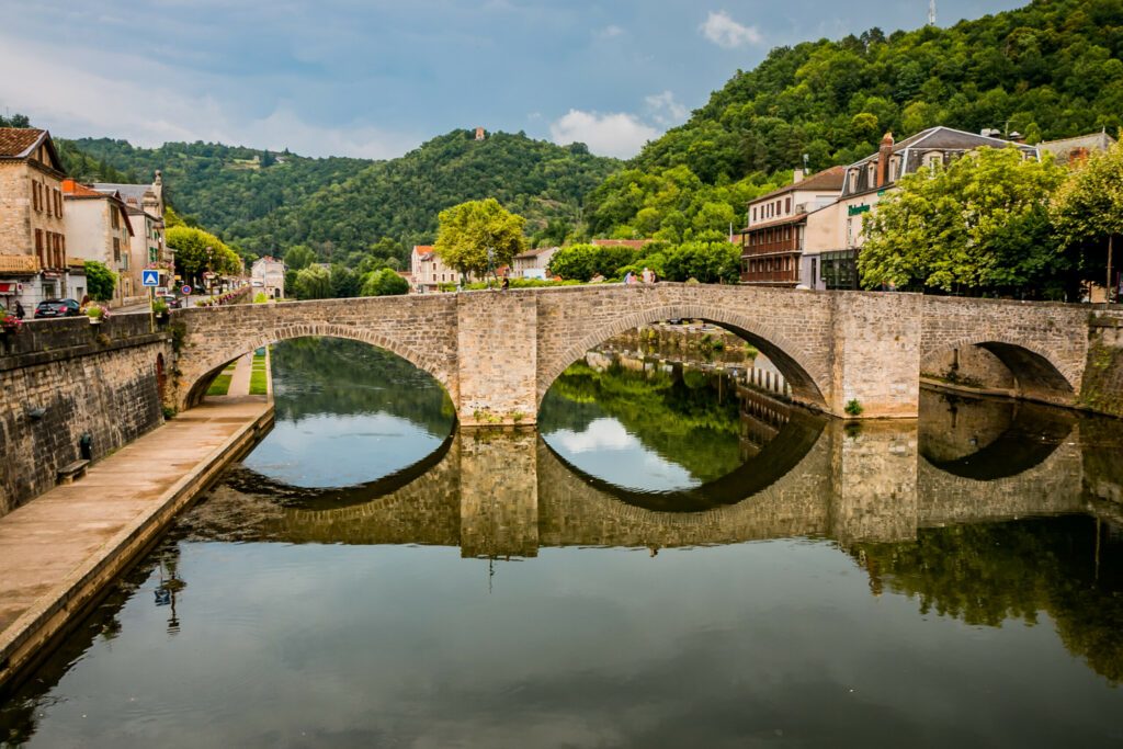 Le Pont des Consuls à Villefranche de Rouergue