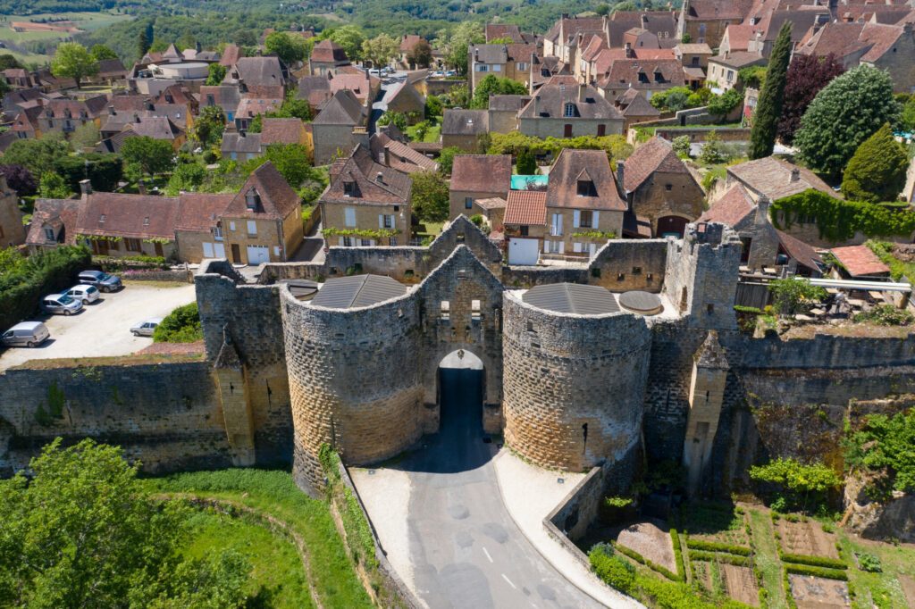 Vue aérienne de la bastide de Domme