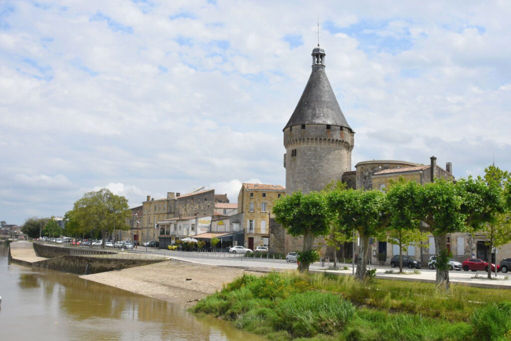 La Tour du Grand Port. Libourne, Gironde, France