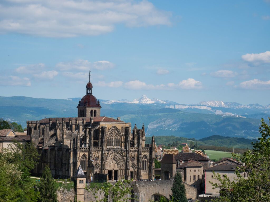 Saint Antoine l'Abbaye et chaîne du Vercors