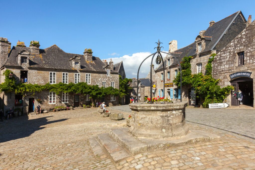France, Brittany, Finistere, Locronan, labelled Les plus Beaux Villages de France (most beautiful villages in France)