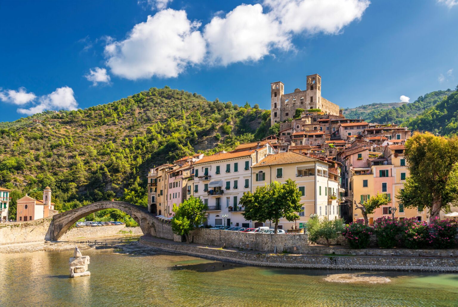 voici-les-14-plus-beaux-villages-de-ligurie-visiter-en-italie