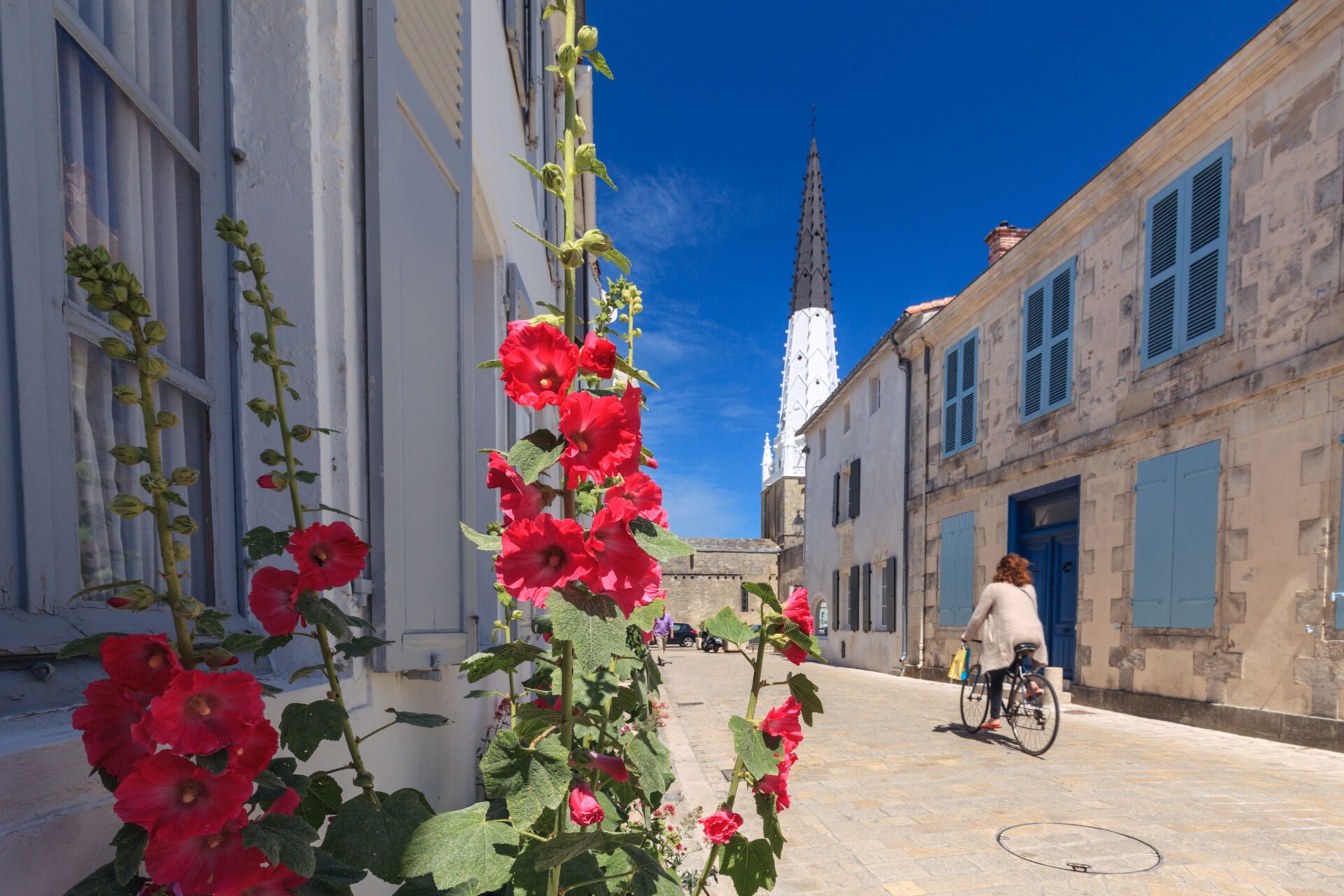 Un joli village de la côte Atlantique - Ars en Ré