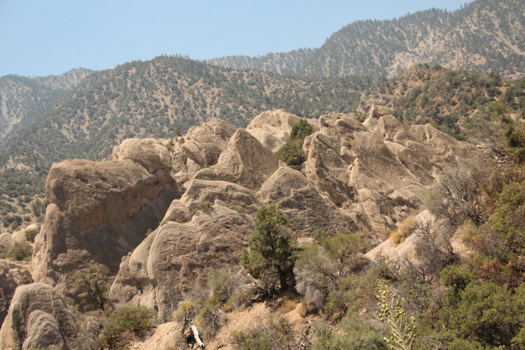 Devil’s Punchbowl Natural Area, Californie