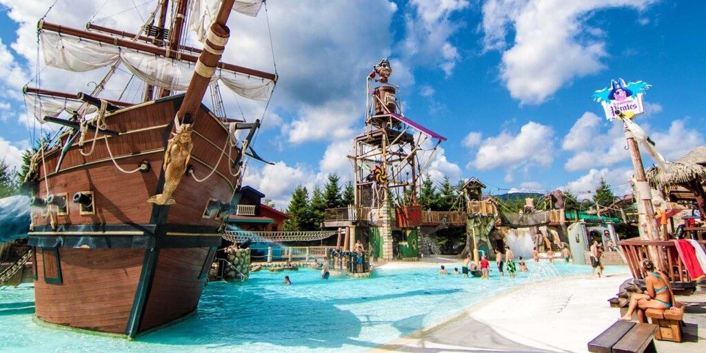 Parc aquatique du Village Vacances Valcartier autour Quebec
