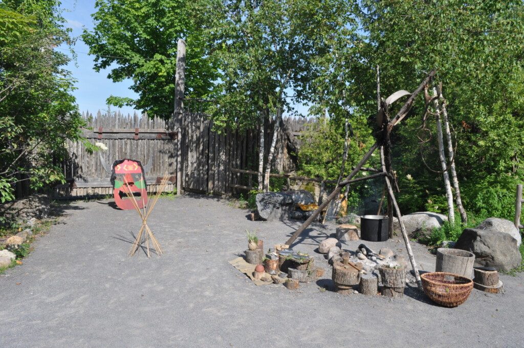 Reconstitution d’un village Huron-Wendat à Wendake, près de Québec