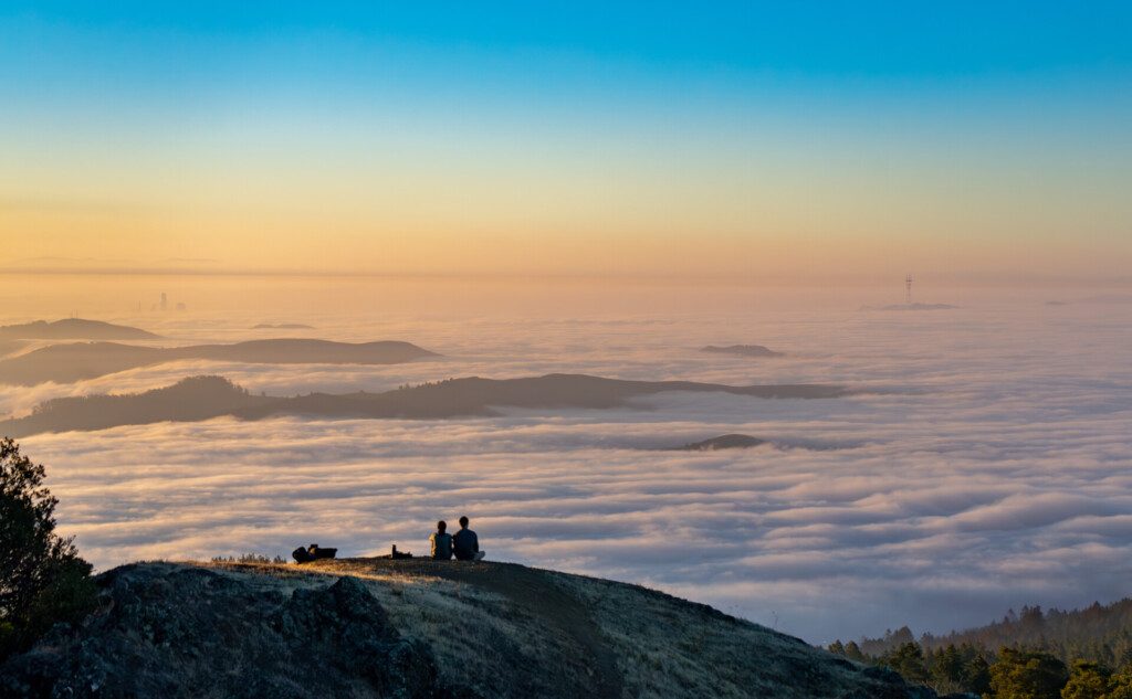 Mont Tamalpais, au-dessus des nuages (environ de San Francisco)