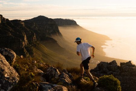 10 façons originales de lier sport et découverte en voyage