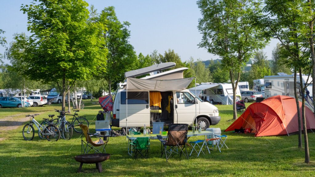 Van aménagé en camping
