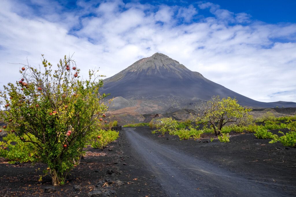Le volcan Pico do Fogo est à voir au Cap-Vert