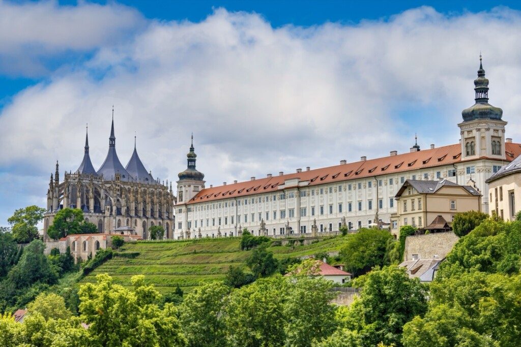 L'église Sainte Barbara à Kutná Hora, à une heure de Prague